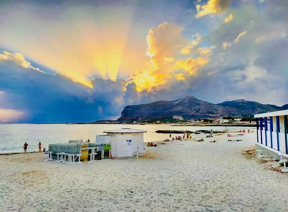 Stabilimento Lido Burrone Bed & Breakfast Favignana